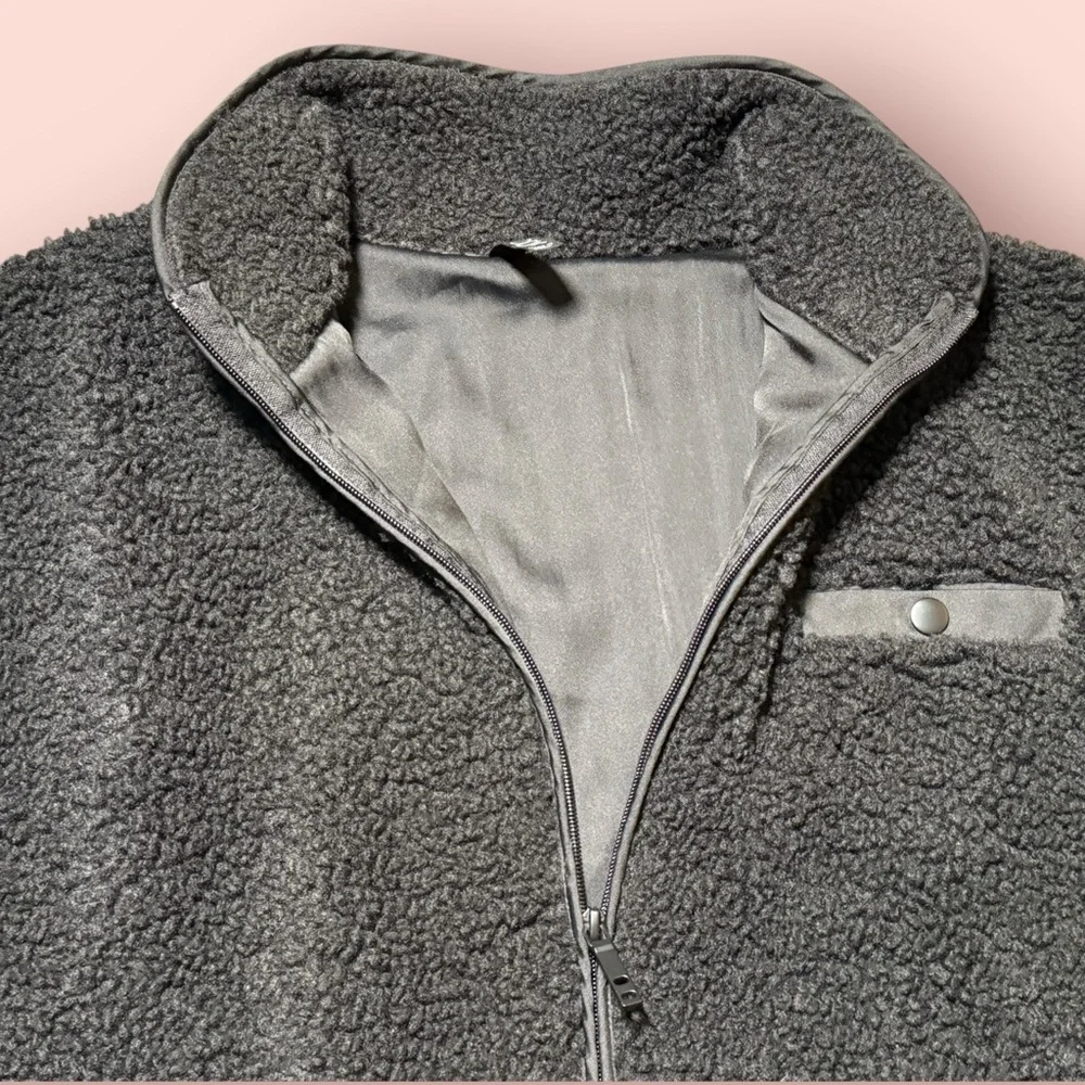 Cotton-On Body Women's Black Sherpa Fleece Zip-Up Jacket Size M Casual - Picture 4 of 9